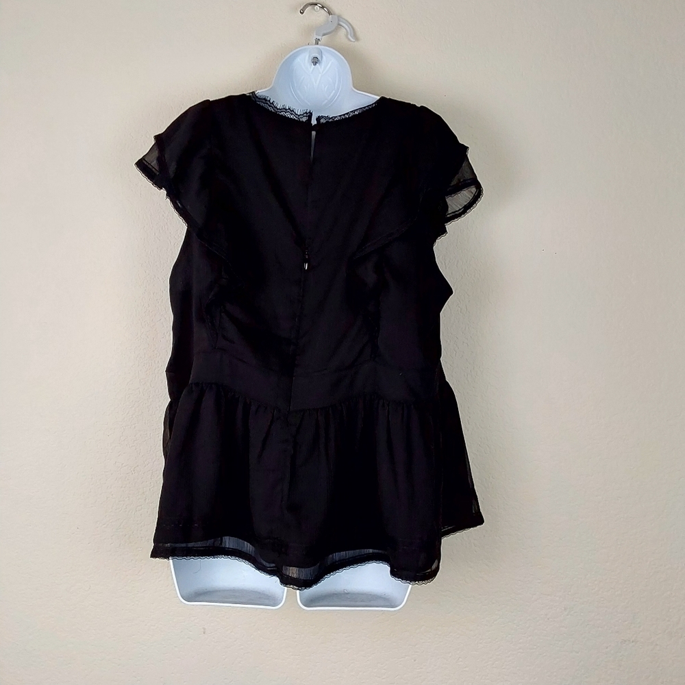 TORRID Crinkle Chiffon Peplum Lace Ruffle Sleeve Top - Picture 4 of 12